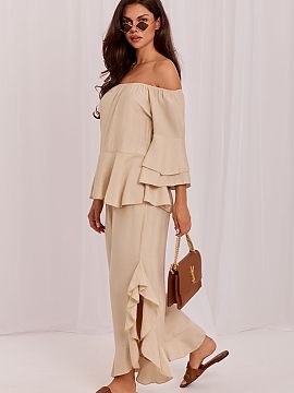 Completă Rue Paris  Setul feminin format dintr-o bluză și pantaloni este o propunere elegantă și confortabilă pentru femeile care apreciază stilul și con