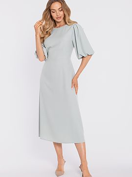 Rochie elegantă Moe  Rochie midi elegantă este o propunere atemporală, perfectă pentru evenimente de familie, petreceri, nunți sau întâlniri care necesită
