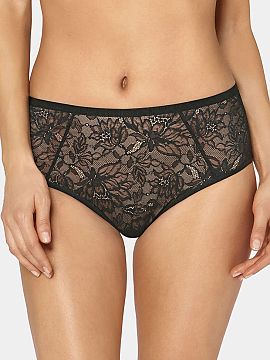 Chiloţi Triumph  Chiloti maxi Amourette Charm Maxi 10198780 de la marca Triumph este un model elegant cu o croiala mai acoperitoare, care ofera confort, o po