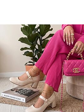 Pantofi cu toc simplu Solea  Elegantele cu curea sunt o propunere ideală pentru femeile care apreciază stilul clasic combinat cu confortul. Finisajul lucios din piele 