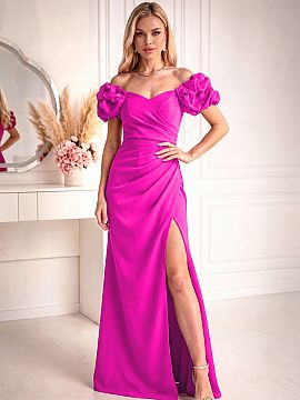Rochie lungă Bicotone  Rochie maxi uimitoare cu croială fixă, care atrage atenția cu o decorație tridimensională spectaculoasă a umerilor sub formă de bufan