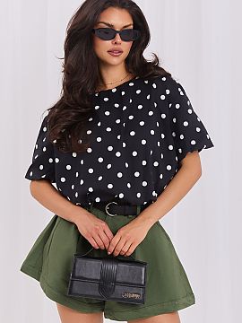 Bluză Italy Moda  Bluza elegantă de damă de zi cu zi este o propunere universală, care se va potrivi atât pentru ziua de lucru, cât și pentru ocazii mai