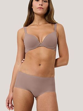 Sutien întărit Triumph  Sutienul cu burete Body Make-Up Illusion 10217848-00ZE este un model care oferă susținere excelentă și modelare naturală a sânilor. Co
