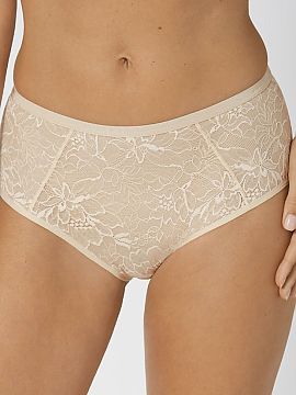 Chiloţi Triumph  Chiloti maxi Amourette Charm Maxi 10198780 de la marca Triumph sunt un model elegant cu un croi mai acoperit, care ofera confort, potrivire 