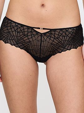 Chiloţi Triumph  Figurine de tip hipster That Night In Vegas de la Triumph este o combinație de stil rafinat, caracter feminin și confort pentru fiecare zi