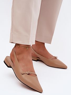 Sandale Step in style  Sandalele pentru femei de la marca Maciejka sunt o propunere elegantă creată cu gândul la ocazii deosebite. Realizate din piele naturală