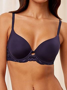 Sutien întărit Triumph  Sutien cu burete bleumarin Amourette Charm T WHP01 10214459 este o combinație de eleganță, confort și potrivire perfectă. Cupele termof