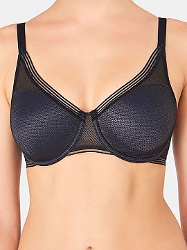 Soft Triumph  Sutienul soft Infinite Sensation W01 10190474 este un model de tip minimizer, creat pentru femeile cu un bust mai mare. Construcția sa bine
