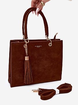 Poşetă de zi Step in style  Geantă de damă tip pungă din imitație de catifea este un accesoriu elegant care completează perfect atât ținutele de zi cu zi, cât �