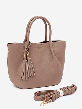 Poşetă de zi Step in style  Geanta de damă din imitație de piele este un accesoriu elegant și practic, care se potrivește perfect în multe stilizări. Geanta se î