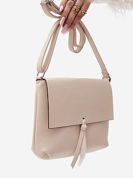 Poşetă Step in style  Geantă de damă tip poșetă realizată din imitație de piele este un accesoriu practic și elegant, perfect pentru utilizare zilnică. Cr