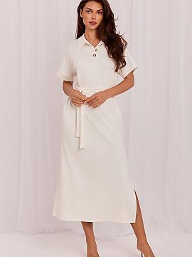 Rochie de zi Lakerta  Rochia midi într-un model simplu este o alegere perfectă pentru femeile care apreciază eleganța, confortul și stilul atemporal. Realiza