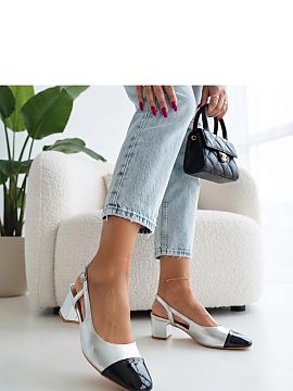 Pantofi dcu toc gros Solea  Elegantul pantofi cu cataramă sunt o propunere atemporală pentru femeile care apreciază stilul clasic combinat cu confortul. Tălpile lor