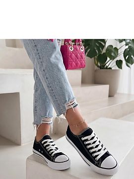 Tenişi Solea  Pantofii sport cu șireturi sunt un model atemporal, care se potrivește perfect în ținutele de zi cu zi. Designul lor clasic, împreună 