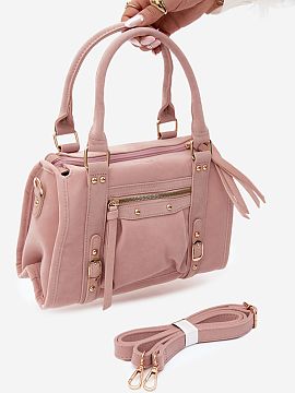 Poşetă de zi Step in style  Geanta din imitație de catifea este un accesoriu elegant care completează perfect ținutele de zi cu zi și cele mai elegante. Croiala la 