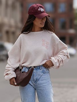 Bluză LaBalancia  Bluza Remy Etro este o soluție elegantă și universală pentru cei care apreciază confortul combinat cu un stil clasic. Fabricată din ma