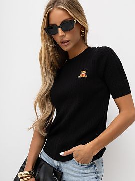 Pulover cu mânecă scurtă Italy Moda  Puloverul de damă cu ursuleț brodat este o propunere drăguță și universală, care se potrivește perfect atât în ținutele de zi cu 