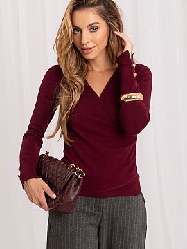Pulover Italy Moda  Un pulover elegant pentru femei cu decolteu în formă de plic este o propunere stilată și feminină, perfectă pentru ziua de zi, la serv
