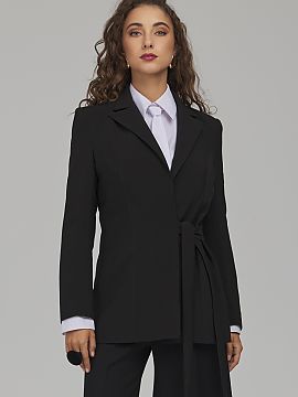 Sacou Nife  Sacou dama cu croiala regulata este o propunere eleganta si intempolara, care se potriveste perfect atat in tinutele de birou, cat si la oca