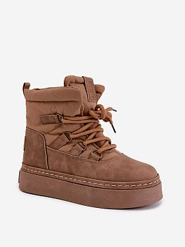 Moon boots Step in style