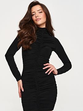 Rochie de seară Makadamia  Rochie potrivită confecționată dintr-un material elastic, care se așează bine pe siluetă și oferă confort în timpul purtării. Mode