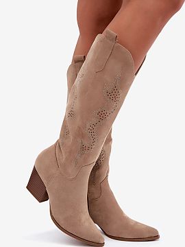 Cizme cu toc Step in style  Cizme cowboy pentru femei din piele ecologică, cu toc sub formă de stâlp, sunt o propunere elegantă pentru zilele mai reci. Decorațiuni