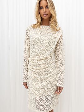 Rochie de seară Rue Paris  Rochie elegantă de cocktail realizată din dantelă de catifea este o propunere ideală pentru petreceri, evenimente și ieșiri deosebite.