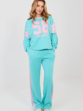 Completă Rue Paris  Set dres pentru femei format dintr-o bluză și o pereche de pantaloni este o propunere confortabilă și stilată pentru ținutele de zi cu