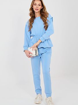Completă Rue Paris  Stilul complet pentru femei, format dintr-o bluză și pantaloni, ideal pentru zi de zi și pentru muncă într-un cadru mai puțin formal. 