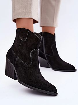 Botine cu toc Step in style  Botinele pentru femei din piele naturala sunt un stil trendy inspirat de moda cowboy, ideal pentru femeile care apreciaza incaltamintea cu p