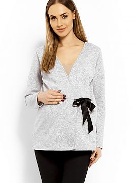 Bluza de maternitate PeeKaBoo  Bluză cu decolteu plic. Bluză cu cravată reglabilă. Poate fi purtat și după sarcină. Bumbac de înaltă calitate. Material moale.