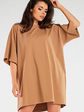 Rochie de zi Infinite You  Rochia este confecționată dintr-o țesătură plăcută. Croiala sa largă caracteristică atrage cu siguranță atenția asupra sa. Produ