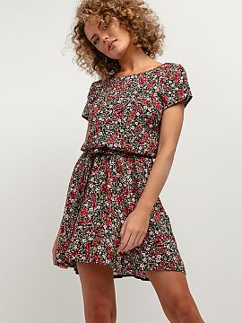Rochie de zi Tessita  Rochia frumoasă este o opțiune excelentă atât pentru stilul elegant, cât și pentru cel de zi cu zi. Partea de sus a rochiei are o croi